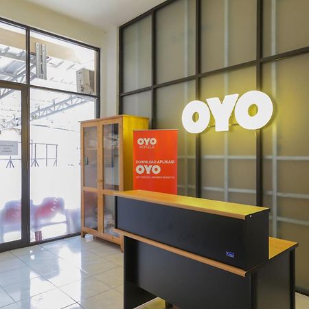 Super Oyo 866 Idola Residence Джакарта Екстер'єр фото