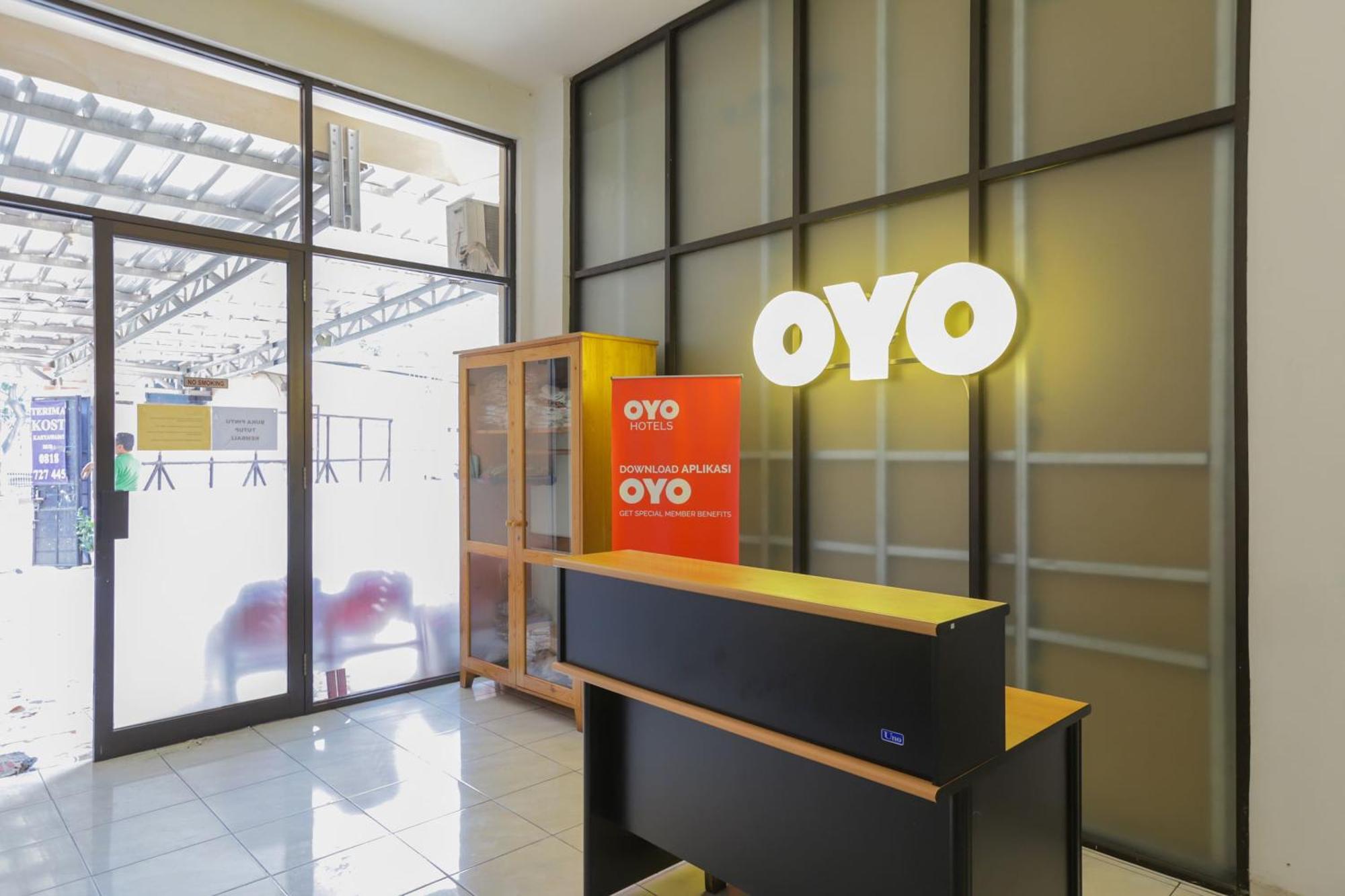 Super Oyo 866 Idola Residence Джакарта Екстер'єр фото